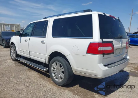 2014 Lincoln Navigator L z USA, uszkodzony, nr VIN 5LMJJ3J51EEL01909